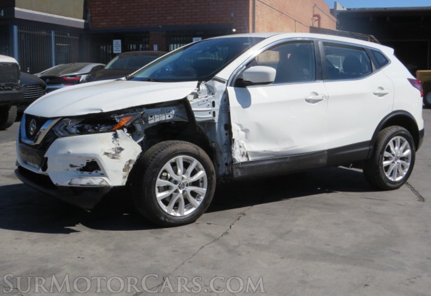 2021 Nissan Rogue Sport - Image 4