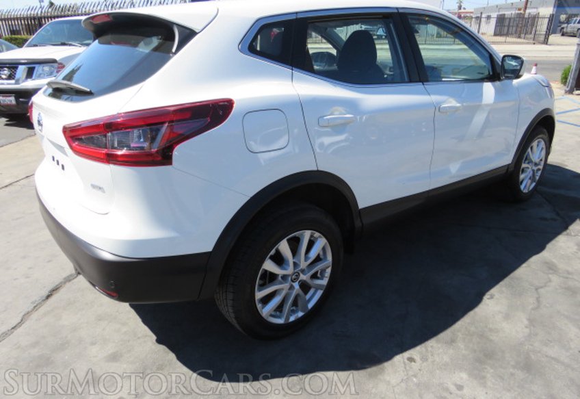 2021 Nissan Rogue Sport - Image 8