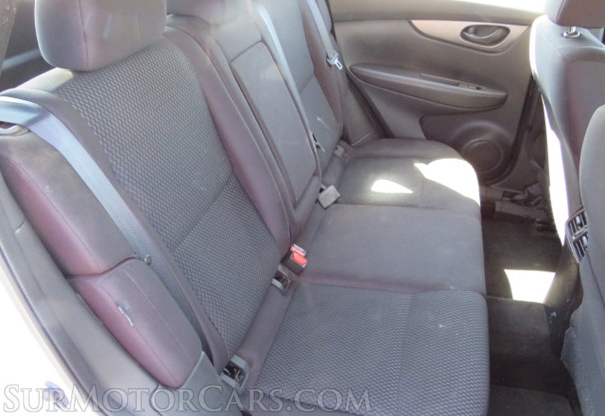 2021 Nissan Rogue Sport - Image 33