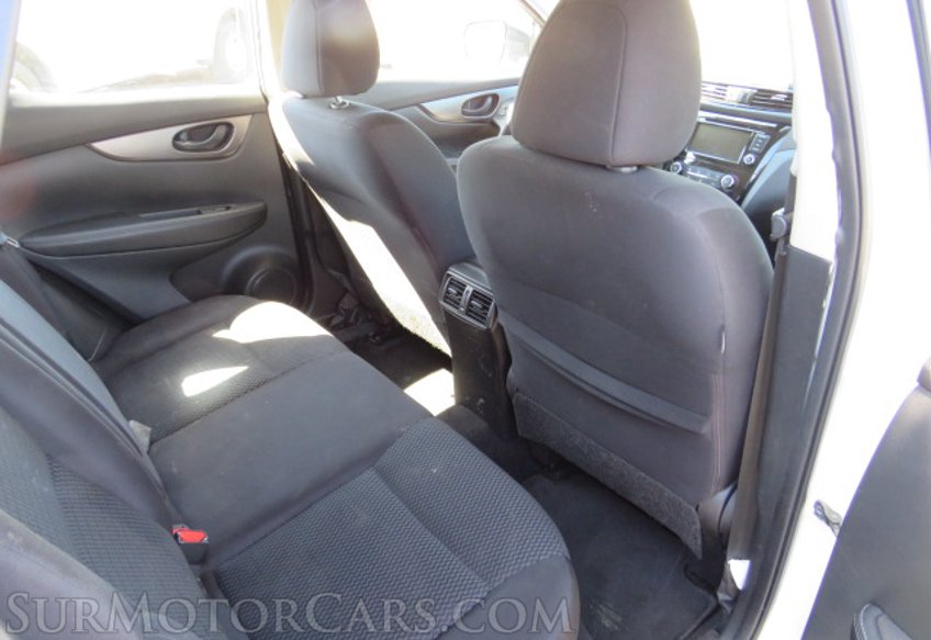 2021 Nissan Rogue Sport - Image 31