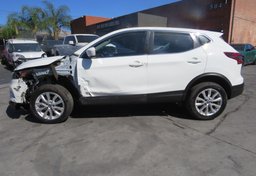 2021 Nissan Rogue Sport - Image 5