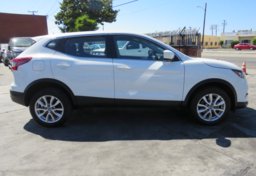 2021 Nissan Rogue Sport - Image 6