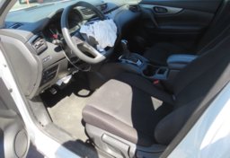 2021 Nissan Rogue Sport - Image 28