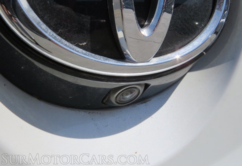 2021 Toyota Corolla Hatchback - Image 17