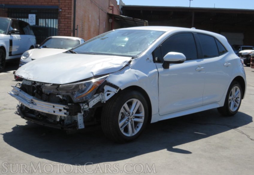 2021 Toyota Corolla Hatchback - Image 3