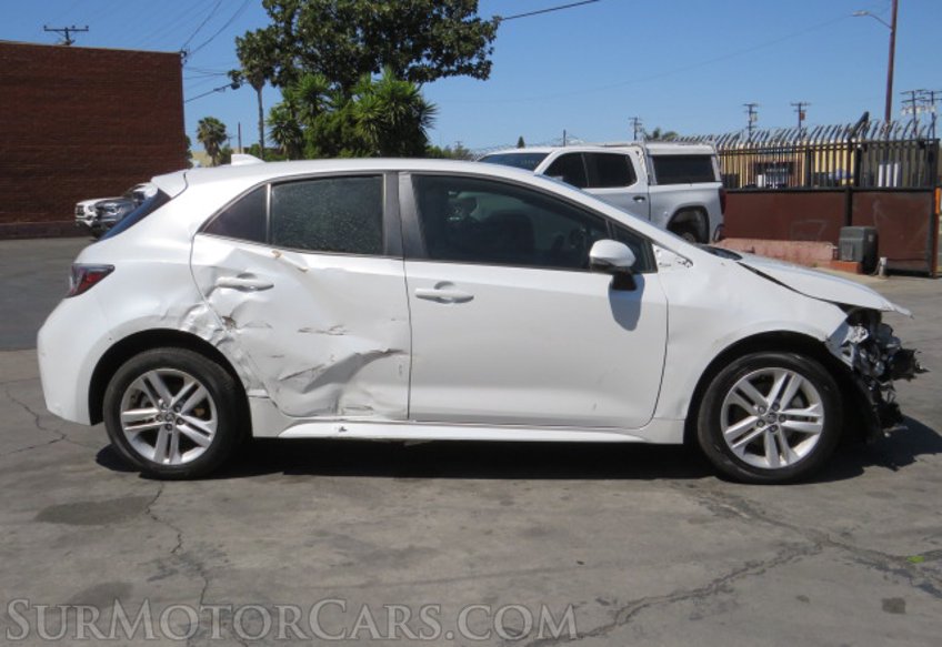 2021 Toyota Corolla Hatchback - Image 11