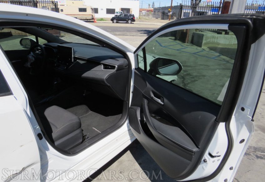 2021 Toyota Corolla Hatchback - Image 21