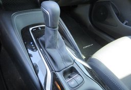 2021 Toyota Corolla Hatchback - Image 42