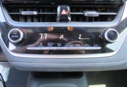 2021 Toyota Corolla Hatchback - Image 41