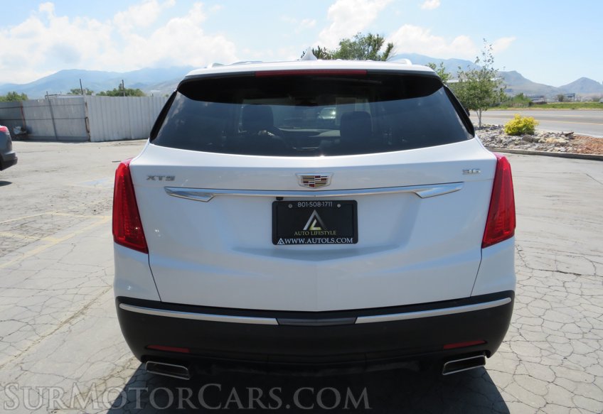 2019 Cadillac XT5 - Image 10