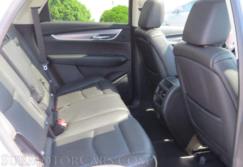 2019 Cadillac XT5 - Image 31