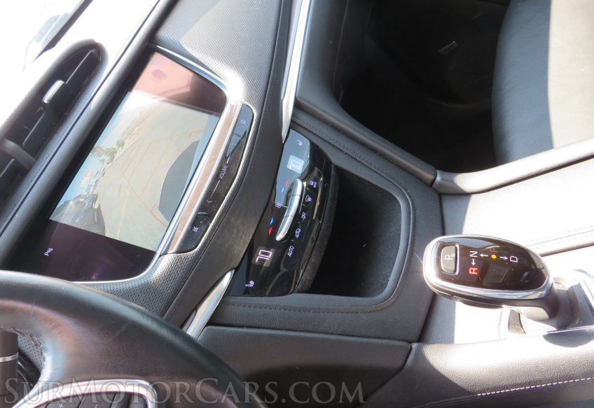 2019 Cadillac XT5 - Image 35