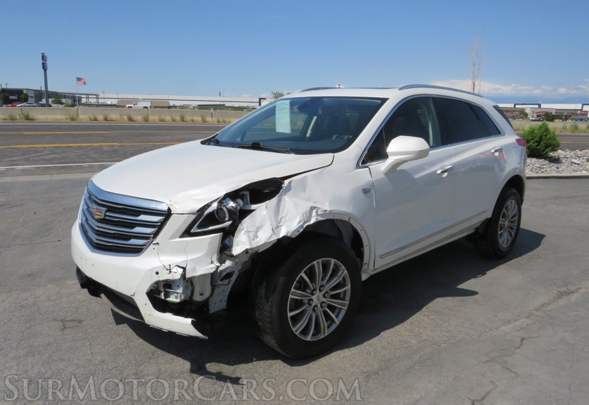 2019 Cadillac XT5 - Image 4