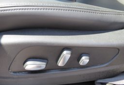 2019 Cadillac XT5 - Image 47