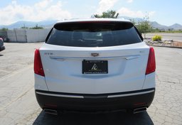 2019 Cadillac XT5 - Image 10