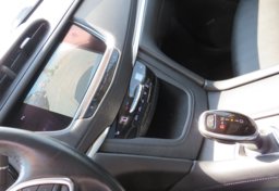 2019 Cadillac XT5 - Image 35