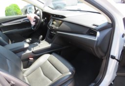 2019 Cadillac XT5 - Image 29