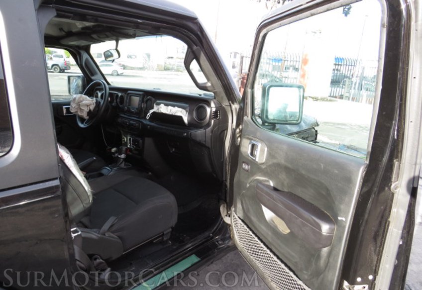 2020 Jeep Wrangler - Image 22