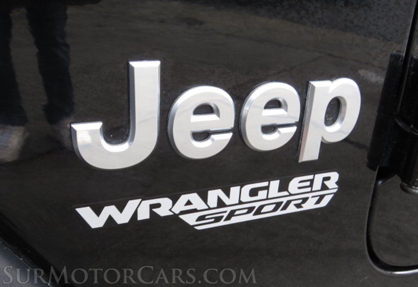 2020 Jeep Wrangler - Image 19