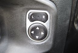 2020 Jeep Wrangler - Image 41