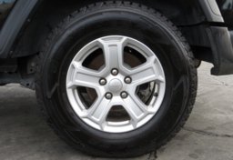 2020 Jeep Wrangler - Image 11