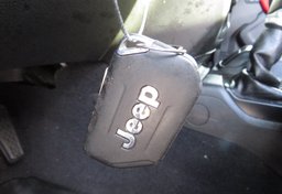 2020 Jeep Wrangler - Image 38