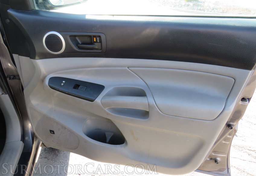 2012 Toyota Tacoma - Image 44