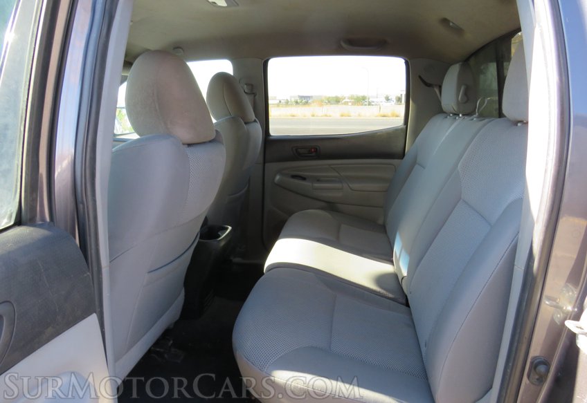 2012 Toyota Tacoma - Image 28