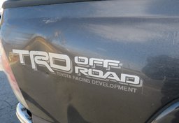 2012 Toyota Tacoma - Image 16