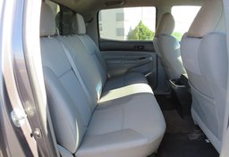 2012 Toyota Tacoma - Image 29