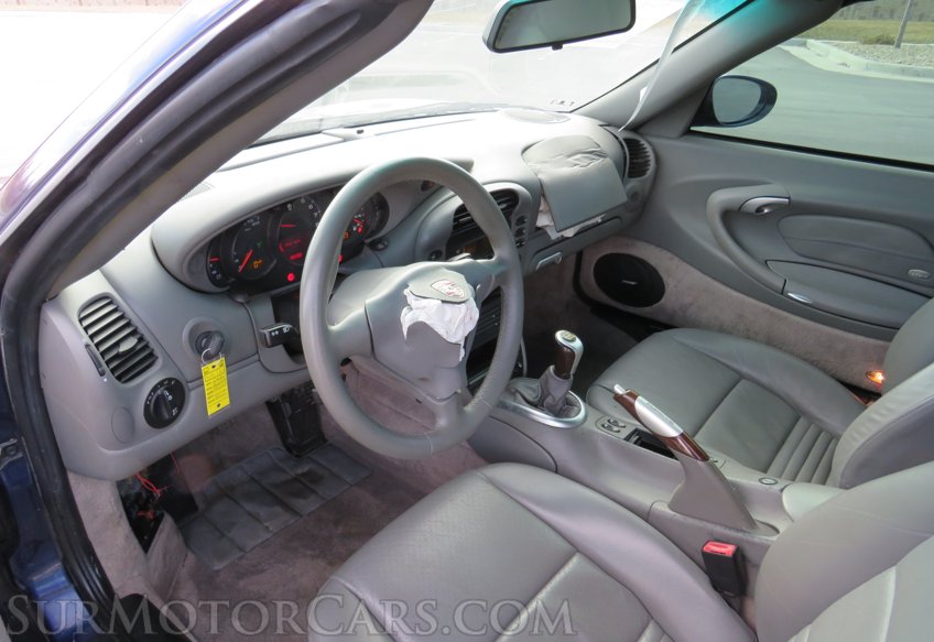 2002 Porsche 911 Carrera - Image 32