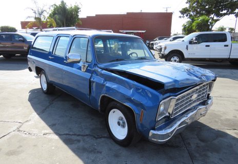 1975 Chevrolet SUBURBAN