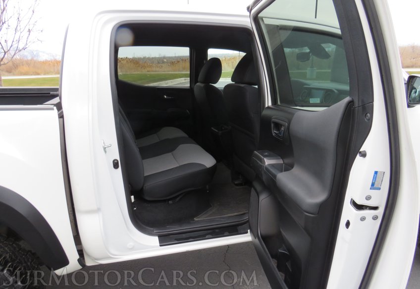 2021 Toyota Tacoma - Image 32