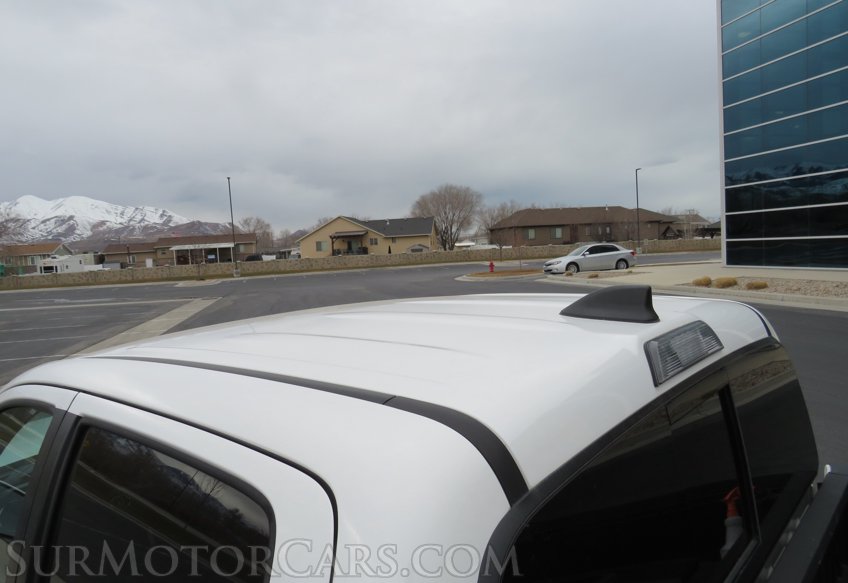 2021 Toyota Tacoma - Image 18