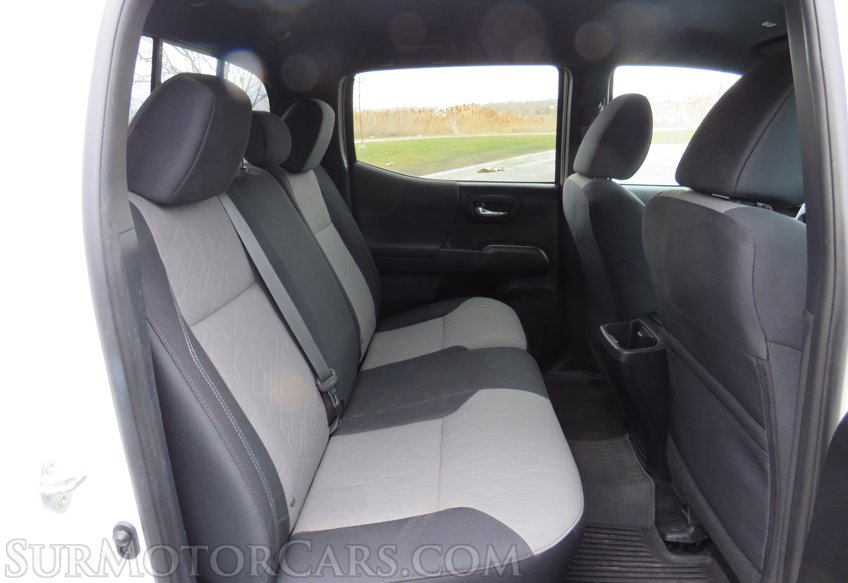 2021 Toyota Tacoma - Image 39