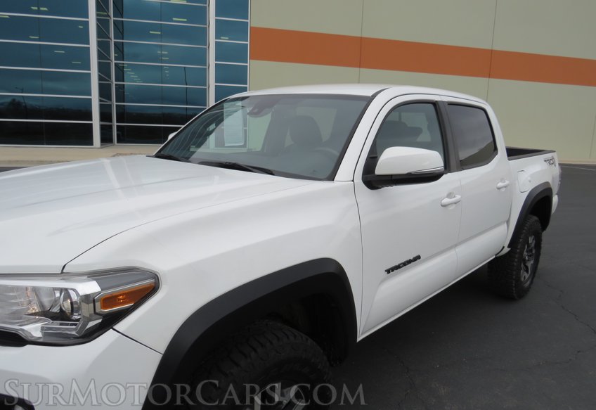 2021 Toyota Tacoma - Image 14