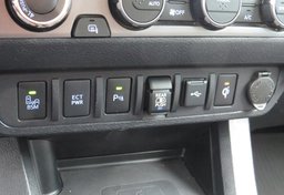 2021 Toyota Tacoma - Image 47