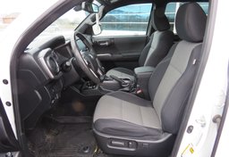 2021 Toyota Tacoma - Image 33