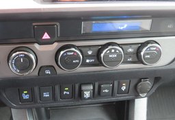 2021 Toyota Tacoma - Image 46