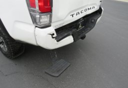 2021 Toyota Tacoma - Image 23