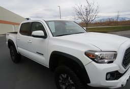 2021 Toyota Tacoma - Image 13