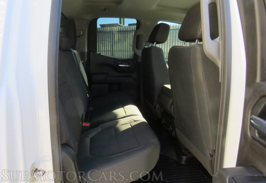 2019 Chevrolet Silverado 1500 - Image 29