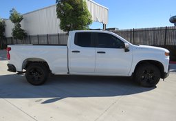 2019 Chevrolet Silverado 1500 - Image 11