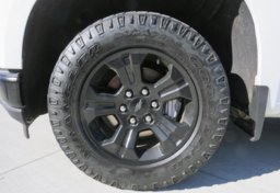 2019 Chevrolet Silverado 1500 - Image 16