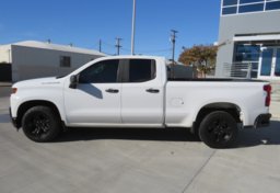2019 Chevrolet Silverado 1500 - Image 12