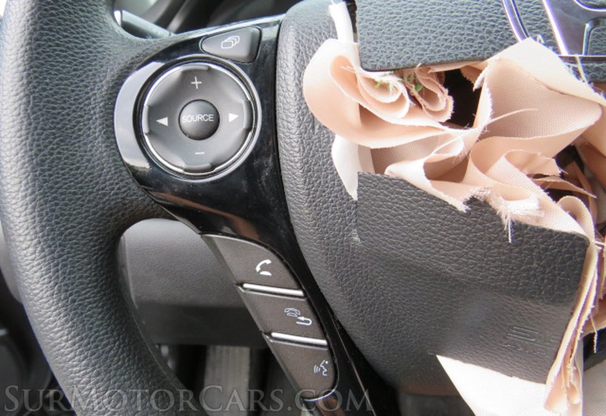 2017 Honda Accord Sedan - Image 32