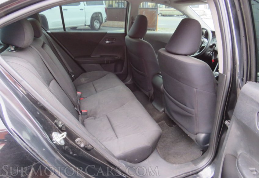 2017 Honda Accord Sedan - Image 24