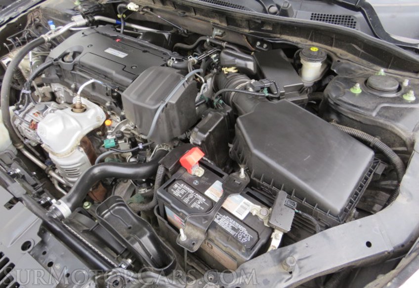 2017 Honda Accord Sedan - Image 42