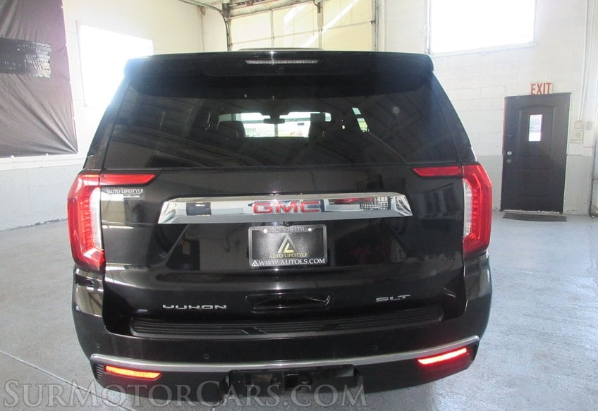 2021 GMC Yukon XL - Image 13