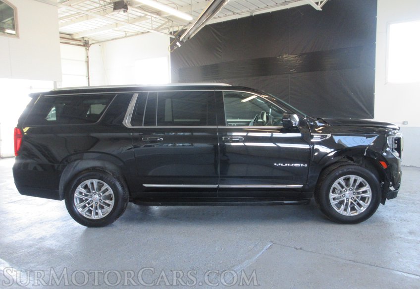 2021 GMC Yukon XL - Image 11